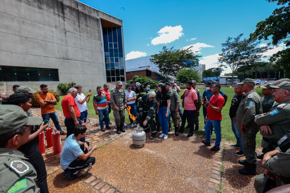 ENCERRAMENTO CURSO BRIGADA DE ICÊNDIO ALEPI-13.JPG