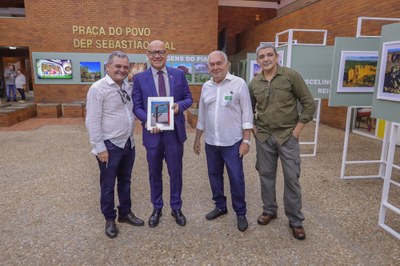 VISITA A EXPOSIÇÃO FOTOGRÁFICA-20.JPG