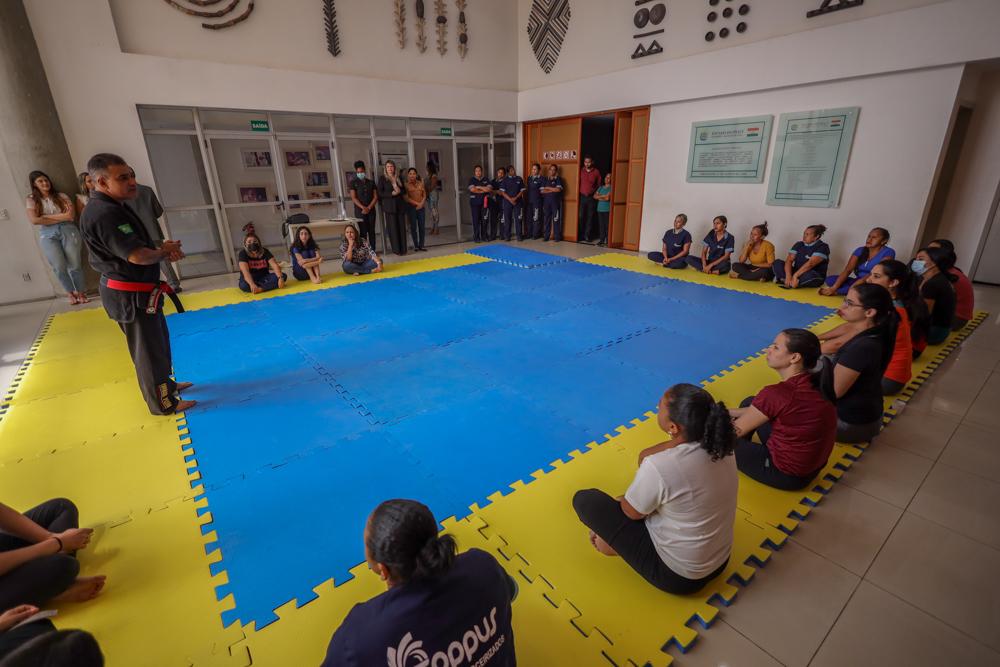 AULA INAUGURAL DEFESA PESSOAL PARA MULHERES DA ALEPI 25.05.2023-11.JPG