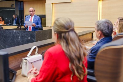 Sessão Solene Concessão do Título de Cidadania Piauiense à Senhora Ivaneide Assunção Tavares Rodrigues. Requerimento de autoria do Senhor Deputado Hélio Isaías (3).jpeg