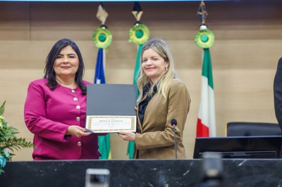 SESSÃO SOLENE DE ENTREGA DE TÍTULO DE CIDADANIA A DELEGADOS DA PCPI (15).jpeg