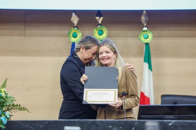 SESSÃO SOLENE DE ENTREGA DE TÍTULO DE CIDADANIA A DELEGADOS DA PCPI (16).jpeg