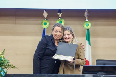 SESSÃO SOLENE DE ENTREGA DE TÍTULO DE CIDADANIA A DELEGADOS DA PCPI (19).jpeg