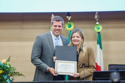 SESSÃO SOLENE DE ENTREGA DE TÍTULO DE CIDADANIA A DELEGADOS DA PCPI (31).jpeg