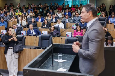 SESSÃO SOLENE DE ENTREGA DE TÍTULO DE CIDADANIA A DELEGADOS DA PCPI (37).jpeg