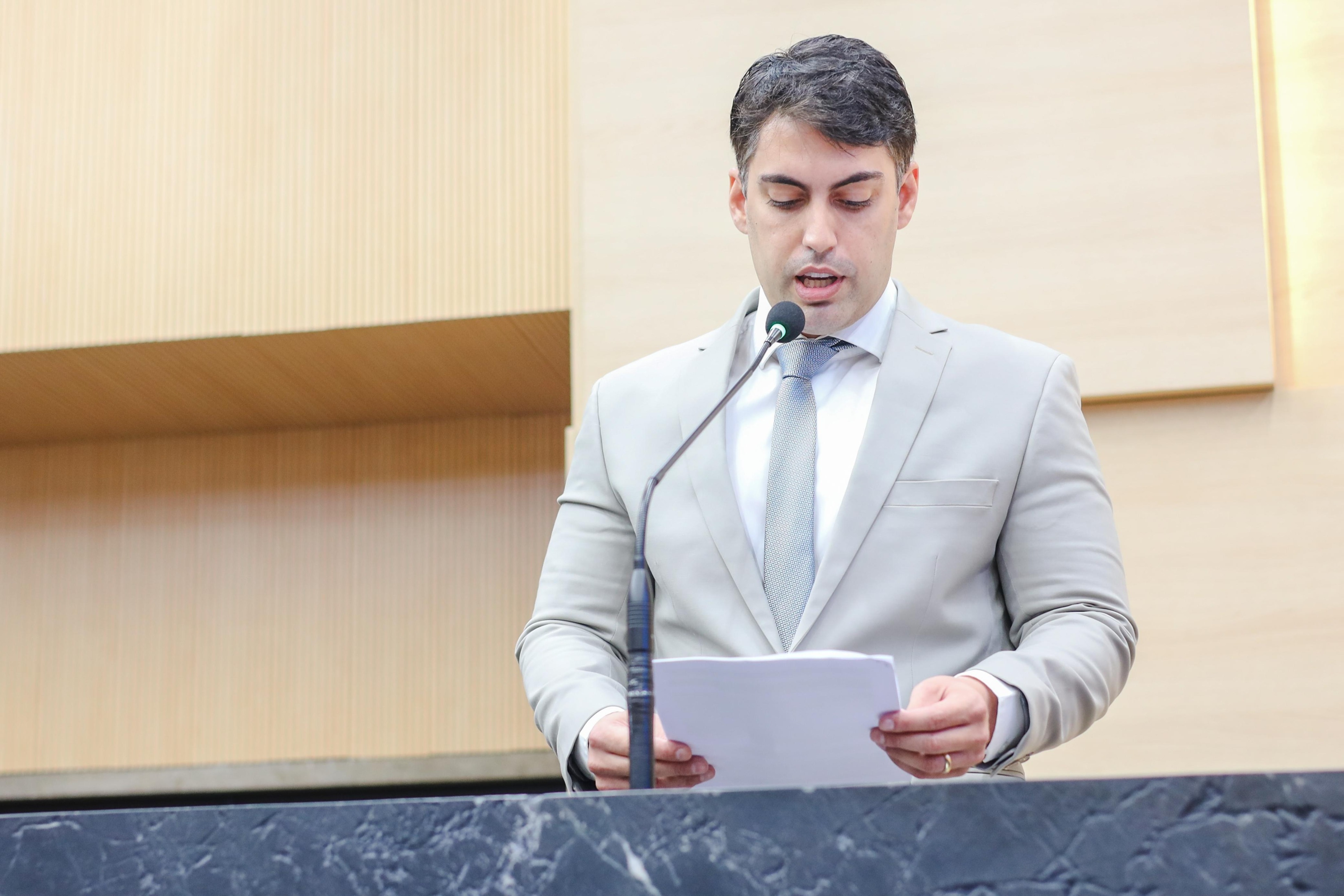 Sessão Solene em Homenagem ao centenário de nascimento do Deputado Waldemar de Castro Macedo.  (9).jpeg