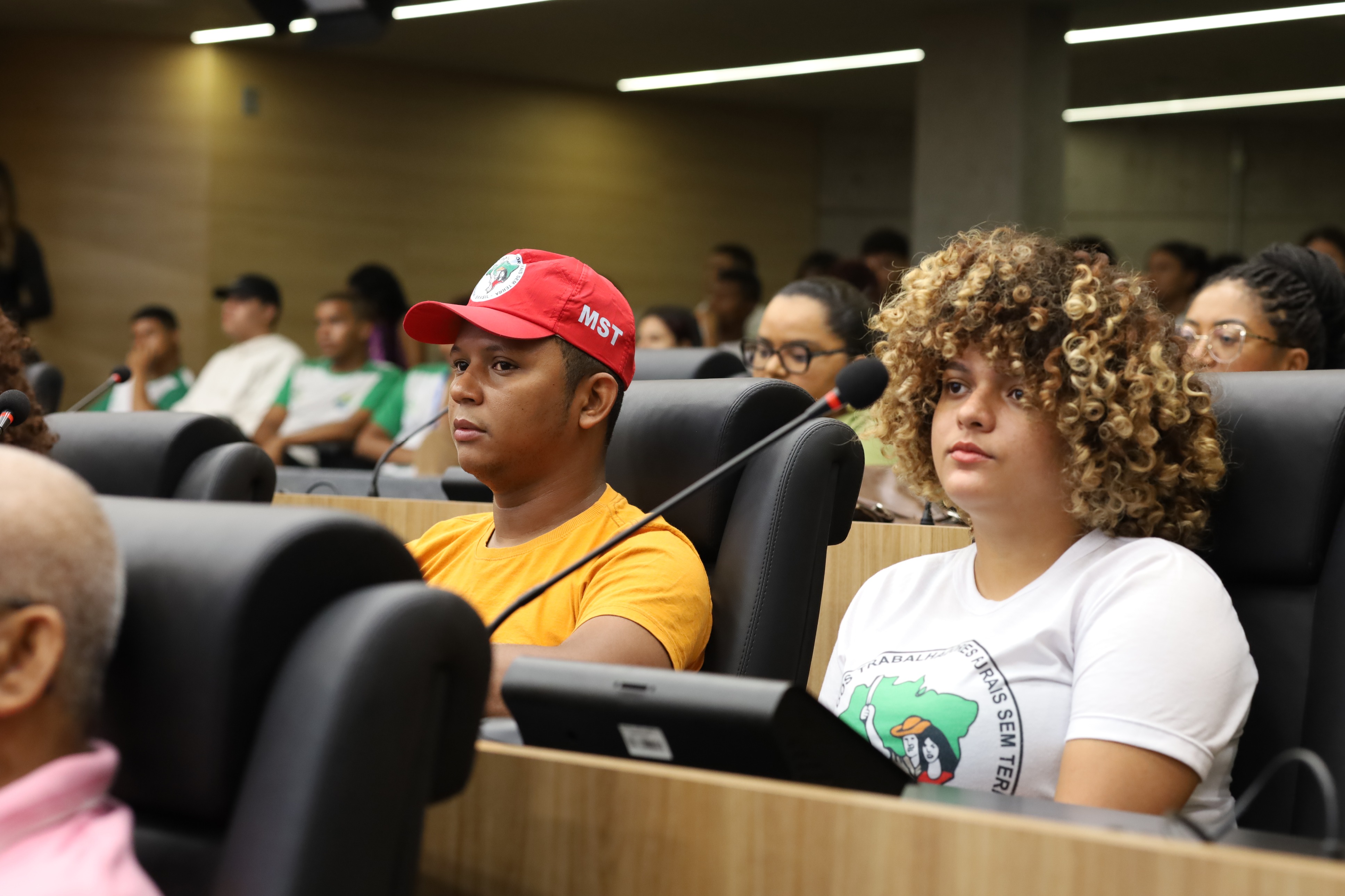 AUDIÊNCIA PÚBLICA PARA DEBATER O EXTERMÍNIO DA JUVENTUDE NEGRA E POBRE NO ESTADO DO PIAUÍ (4).JPG