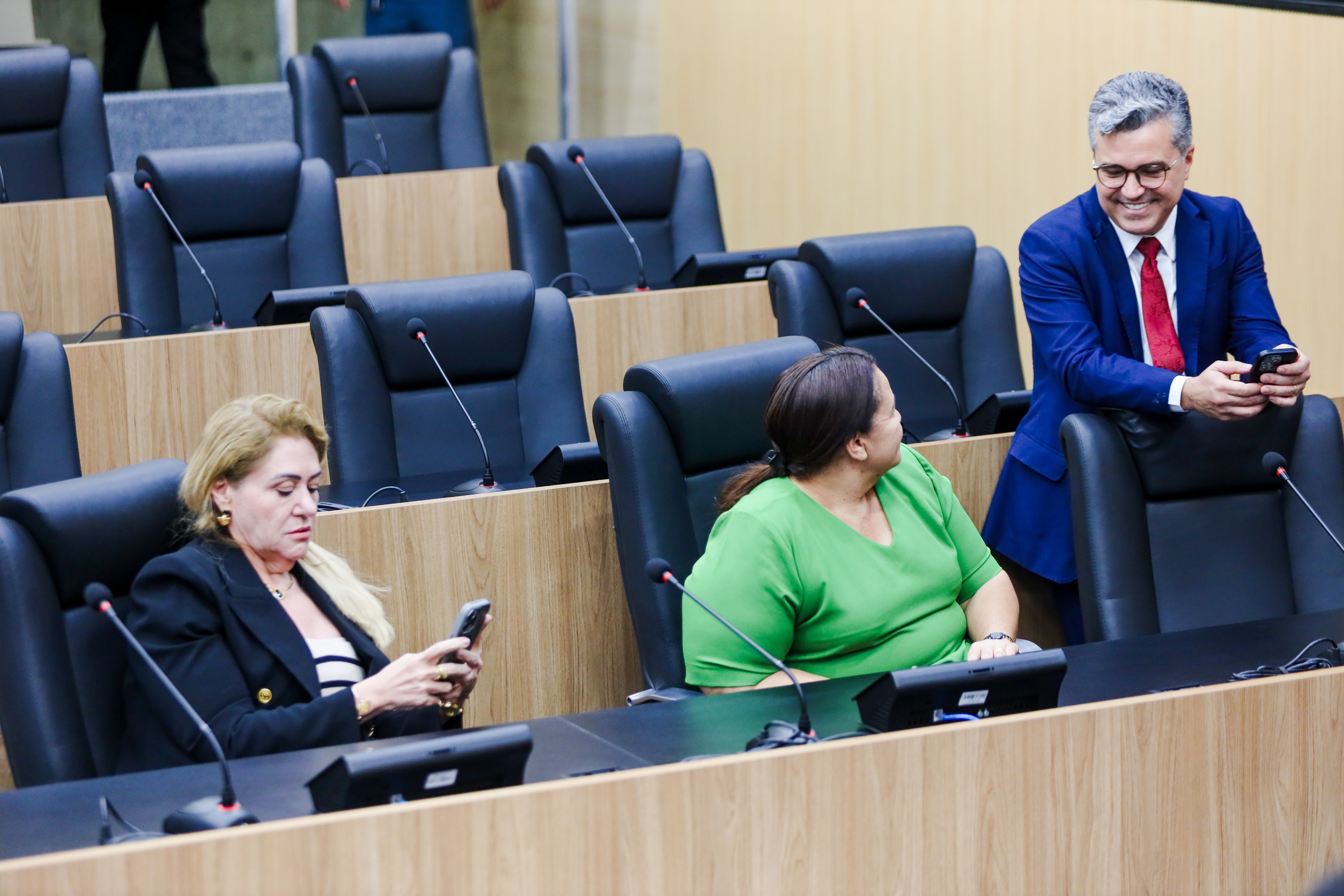 REUNIÃO DAS COMISSÕES CONJUNTAS E PLENÁRIO (16).jpeg