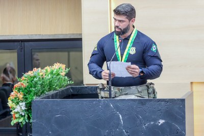 Entrega da Concessão da Medalha do Mérito Legislativo a José Arimatéia Rêgo de Araújo, Tenente- Coronel Alípio Gomes de Assis, Tadeu Simplício de Resende Júnior, Tales Gabriel Carvalho Res (40).JPG