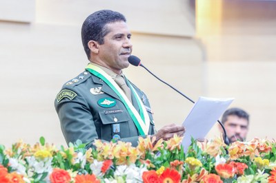 Entrega da Concessão da Medalha do Mérito Legislativo a José Arimatéia Rêgo de Araújo, Tenente- Coronel Alípio Gomes de Assis, Tadeu Simplício de Resende Júnior, Tales Gabriel Carvalho Res (44).JPG