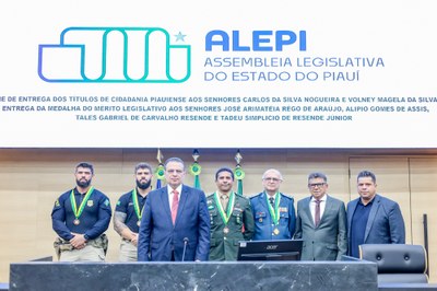 Entrega da Concessão da Medalha do Mérito Legislativo a José Arimatéia Rêgo de Araújo, Tenente- Coronel Alípio Gomes de Assis, Tadeu Simplício de Resende Júnior, Tales Gabriel Carvalho Res (54).JPG