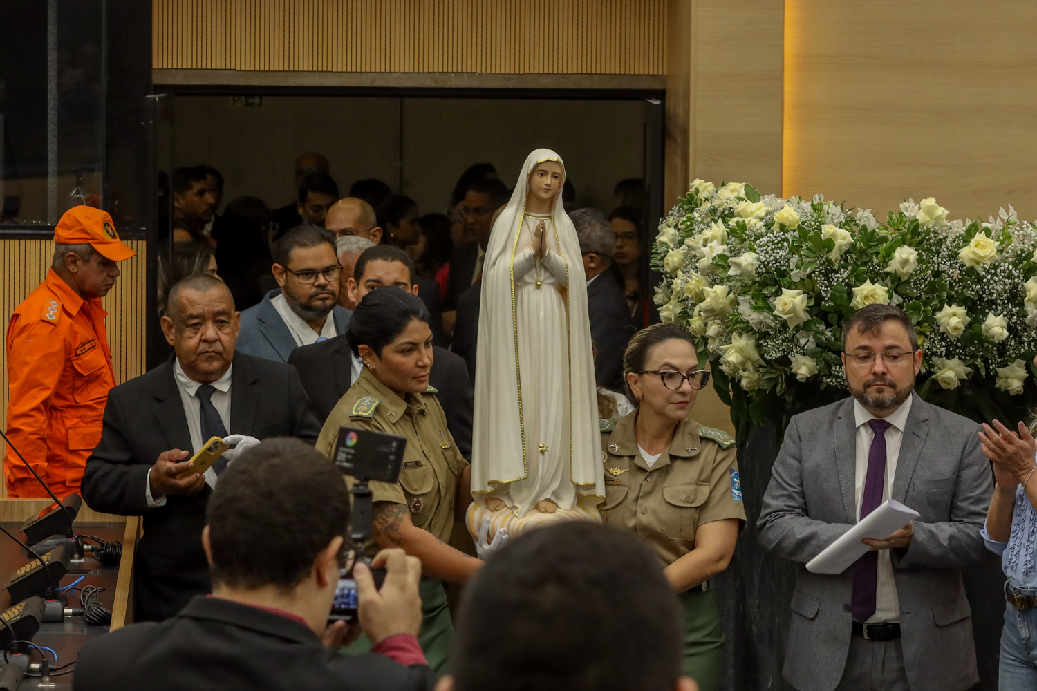 SESSÃO SOLENE VISITA DA IMAGENS DE NOSSA SENHORA DE FÁTIMA 15.07.2024-4.JPG