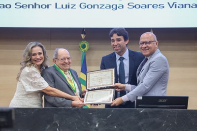 MEDALHA MERITO LEGISLATIVO AO DR LUIS GONZAGA VIANA_-16.JPG