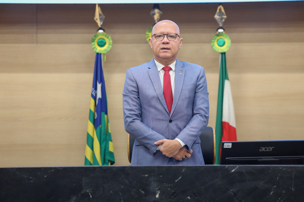 Sessão Solene de Entrega de Título de Cidadania Piauiense à Sra. Amanda Lúcia Barreto Dantas e ao Sr Jorge Viana de Sousa. Requerimento de autoria do Senhor Deputado Cel. Carlos Augusto.JPG