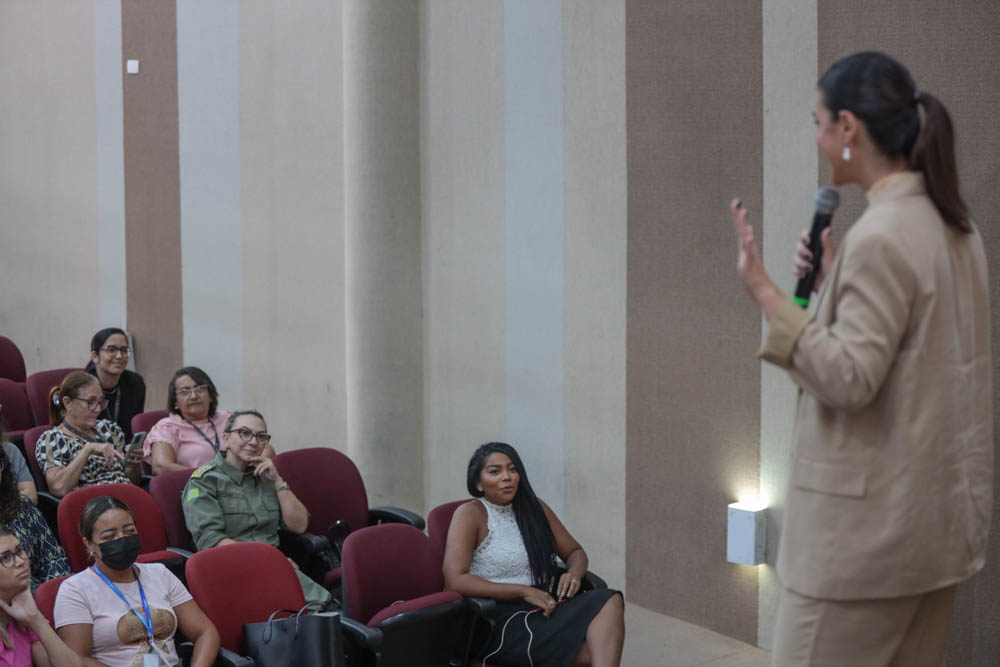 EVENTO  SEMANA DA MULHER PALESTRA.jpg