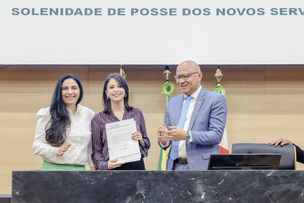 Posse dos 25 aprovados no concurso n. 012023 (13).jpg