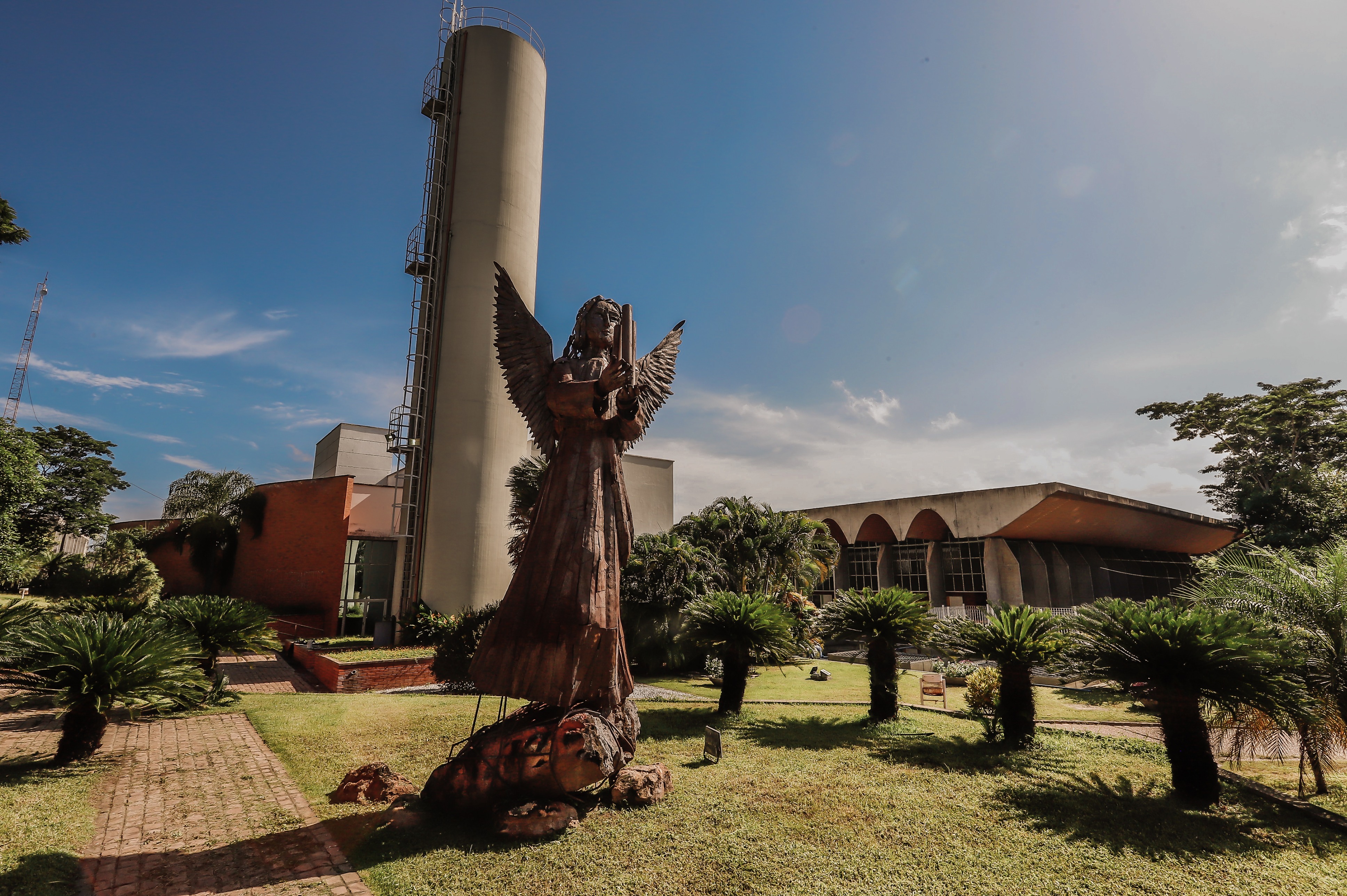 Abertura do ano legislativo será nesta segunda-feira