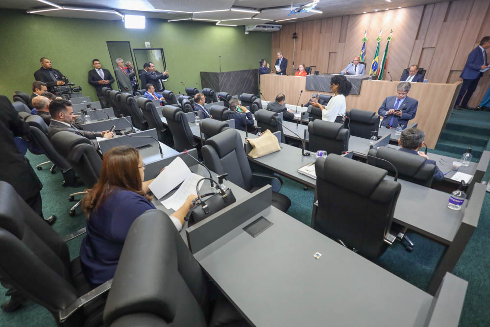 Alepi aprova utilização de policiais civis aposentados para atividades administrativas