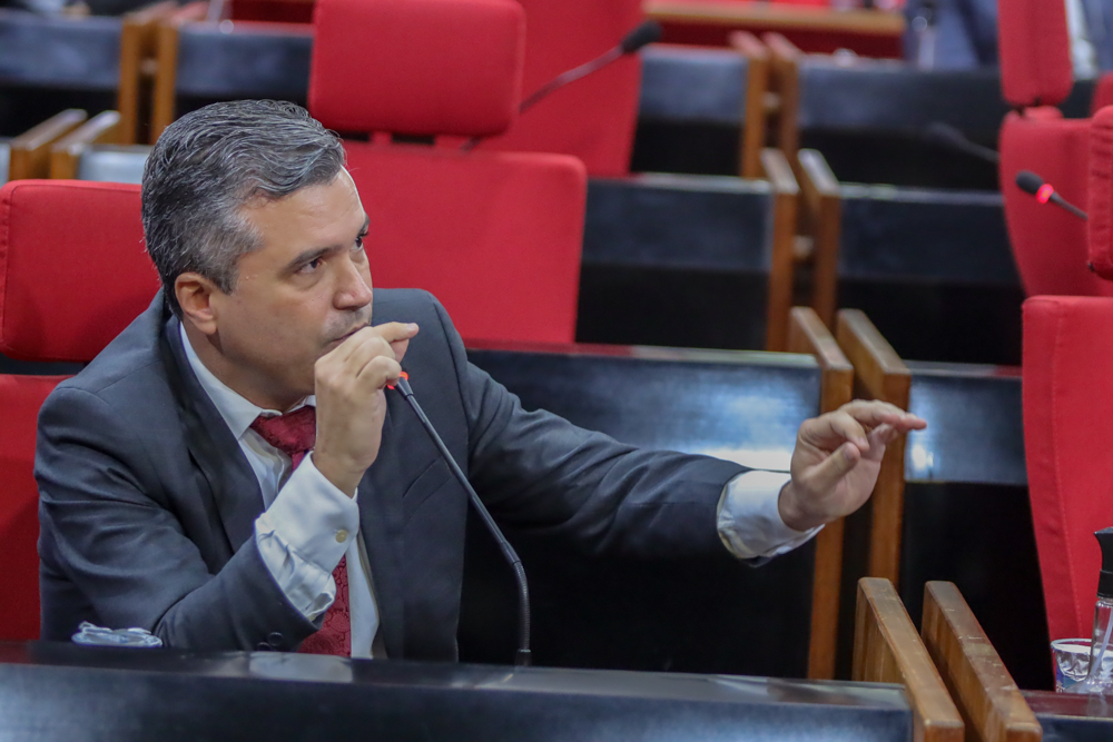 Alepi homenageia Embrapa pelos seus 50 anos em sessão solene