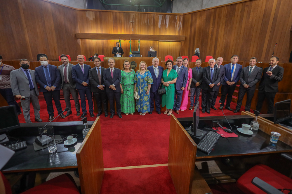 Assembleia homenageia os 50 anos de fundação da TV Rádio Clube