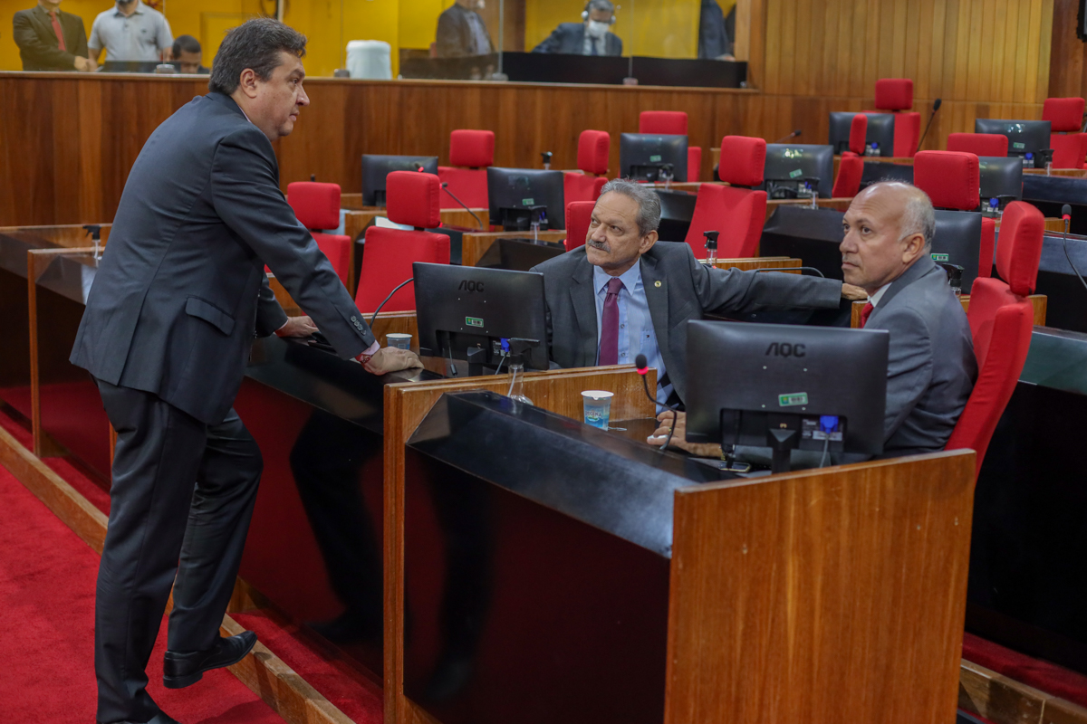 Deputados propõem emendas de bancada para Hospital São Marcos, Uespi e energia solar