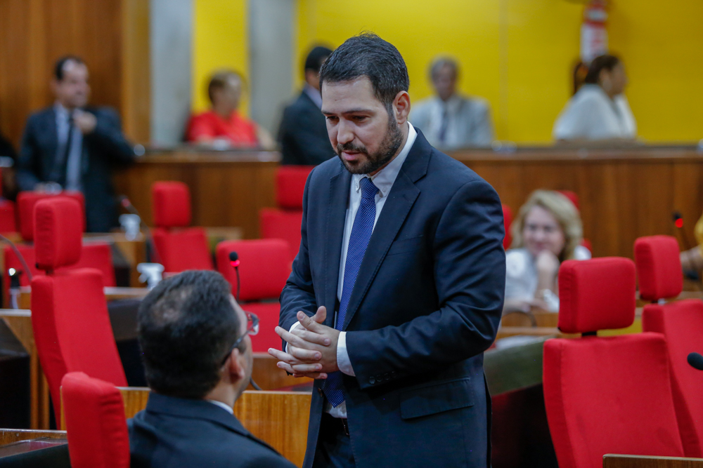 Dr.Felipe Sampaio apresenta projetos voltados à saúde das mulheres