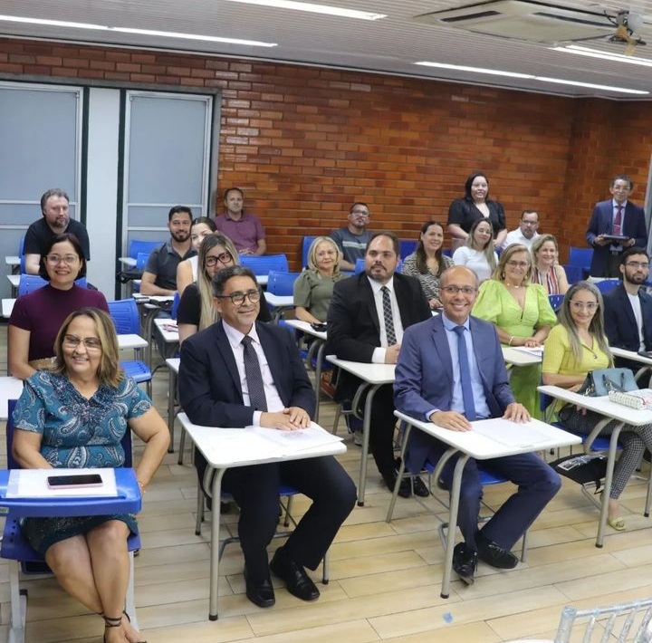 Escola do Legislativo inicia pós em Mediação e Gestão de Conflitos