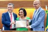 Eulália Maria Ribeiro é homenageada com Mérito Legislativo do Piauí