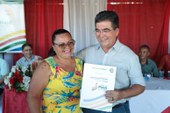 Francisco Limma participa de entrega de títulos de terra em União