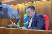 Gessivaldo Isaías apresenta requerimentos sobre estradas e segurança