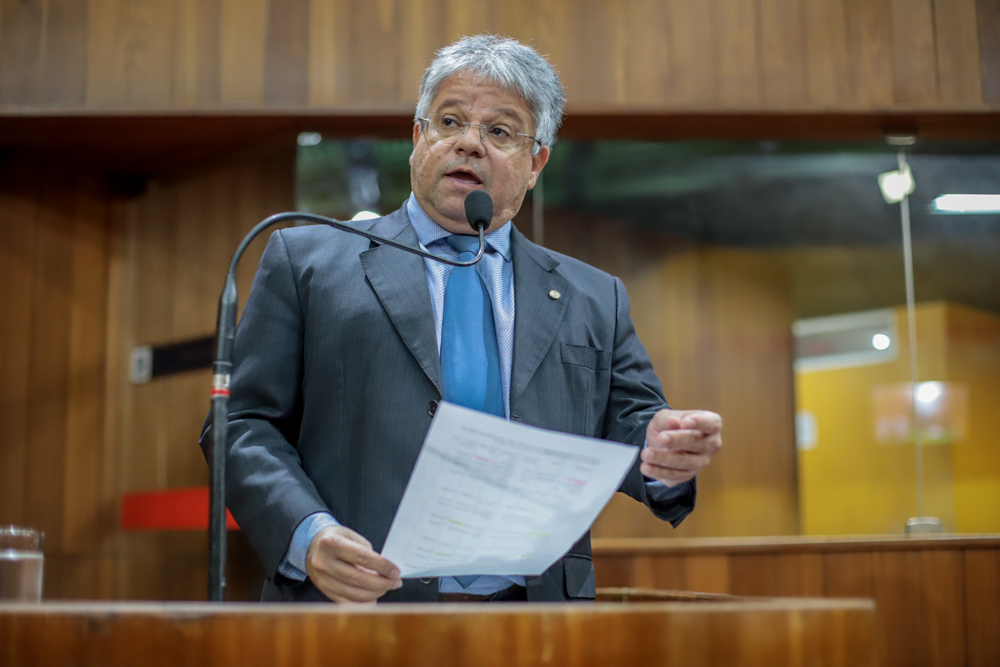 Gustavo Neiva rebate petista e diz que TCU e Polícia Federal investigam Proaja