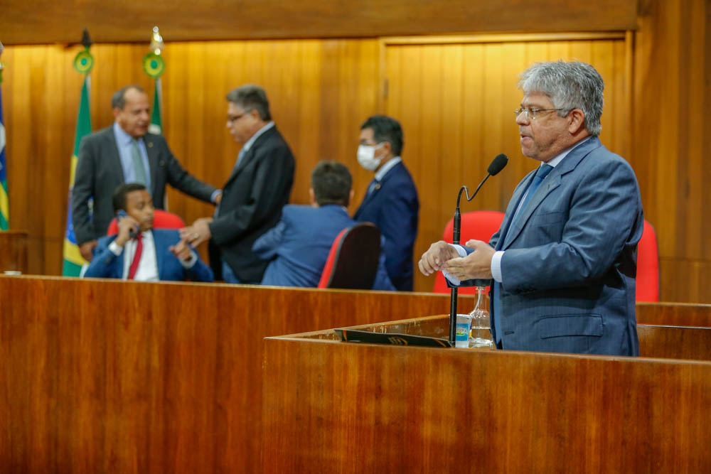 Gustavo Neiva repercute denúncia sobre desvio de recursos do Fundef