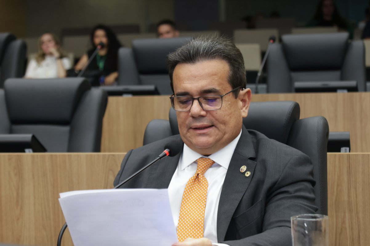 Henrique Pires vai propor audiência pública sobre pesquisas eleitorais