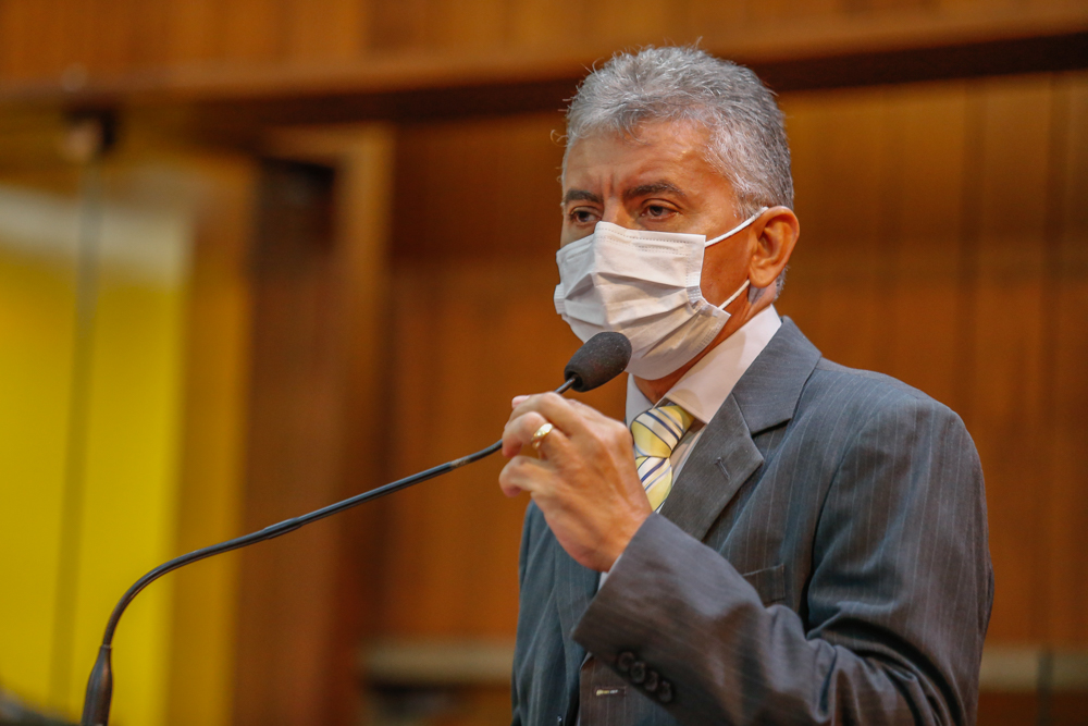 Paulo Martins discursa sobre os investimentos na Saúde em Campo Maior