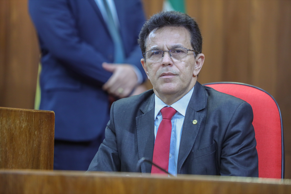 Plenário da Assembleia aprova Zé Santana para a presidência da Agespisa