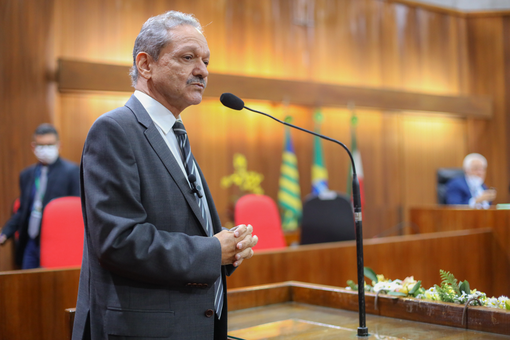 Wilson Brandão homenageia o ex-prefeito  Alvimar Martins de Pedro II