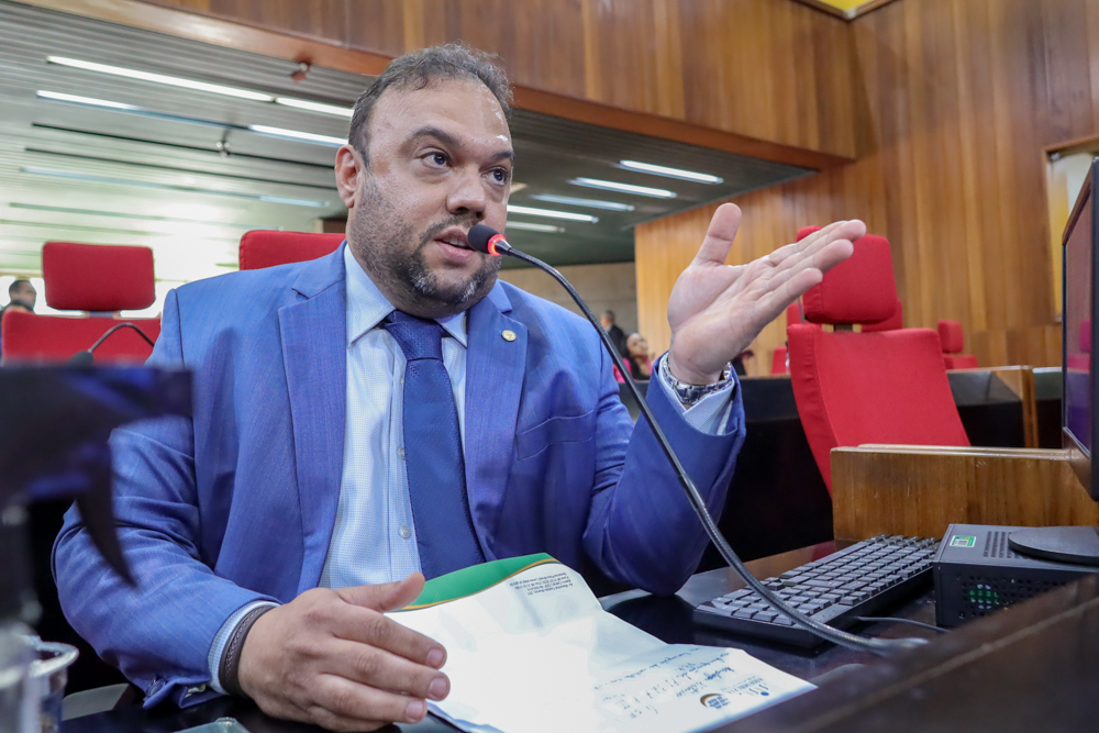 Ziza Carvalho sugere que projetos sobre medicamentos à base de canabidiol tramitem juntos