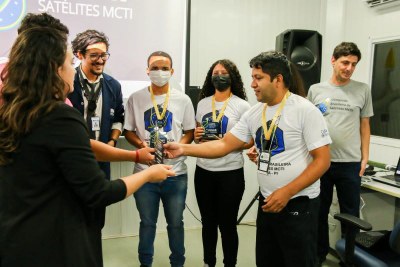 Alunos de Teresina estão no podium da 4ª fase da OBSAT 