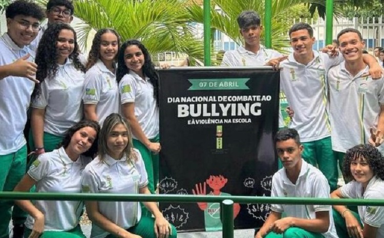 Escola de São Raimundo Nonato promove dia de conscientização sobre o bullying