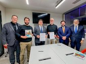 Governador assina memorando com escolas de tecnologia em Portugal para intercâmbio de estudantes piauienses