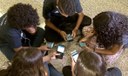 Pesquisa: 86% dos brasileiros apoiam restrição de celular nas escolas