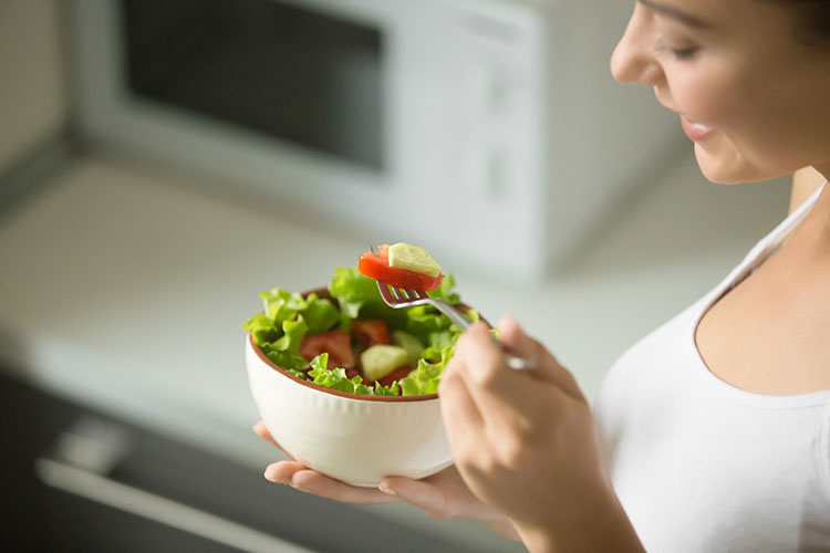 Saiba como a alimentação influencia o sentimento de prazer e bem-estar