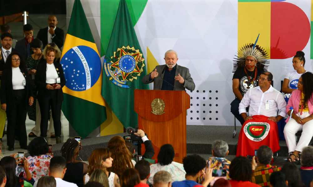 Assinado decreto que cria o Conselho de Participação Social