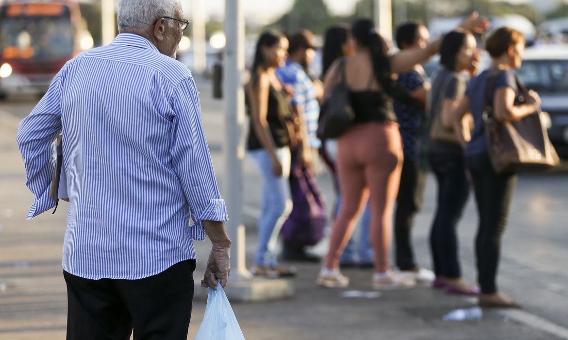 Até 2,5 milhões podem ter glaucoma no país, diz sociedade médica