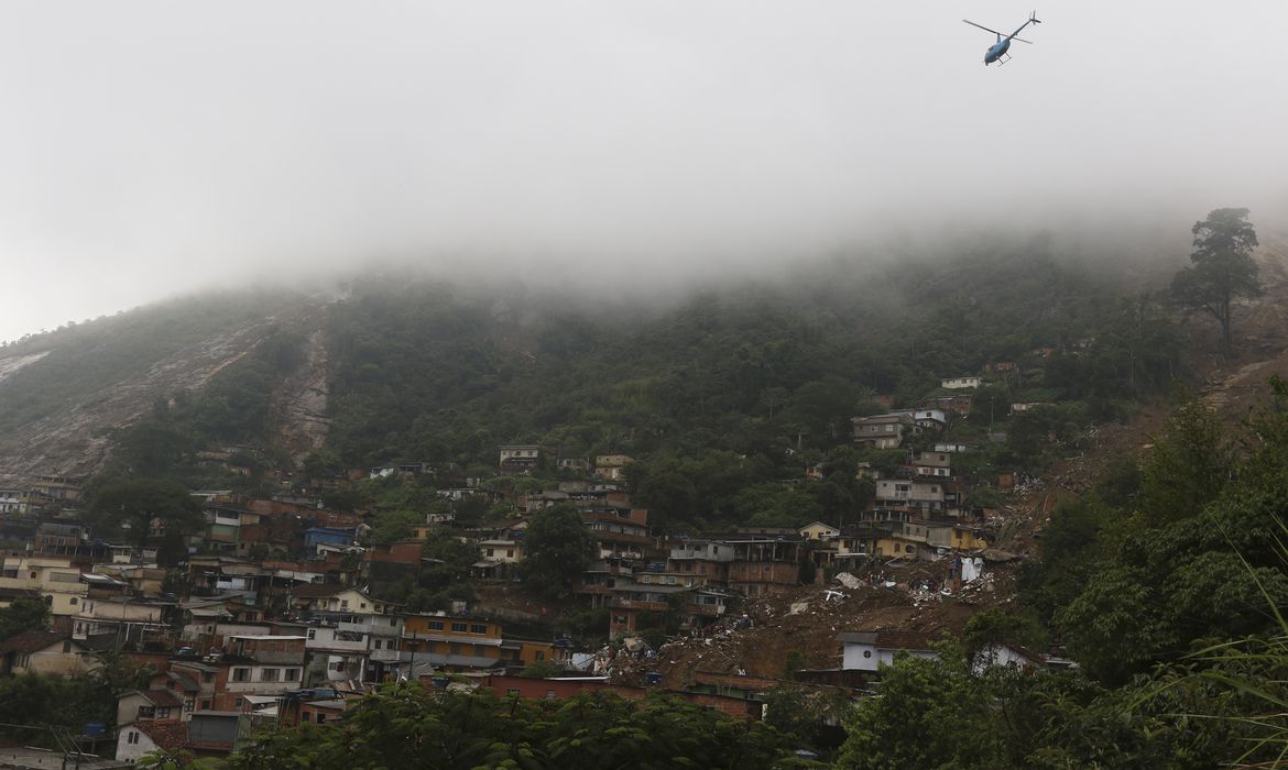 Brasil: eventos climáticos podem levar milhões à pobreza extrema