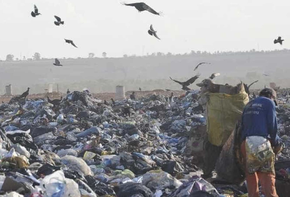 Brasil fica estagnado em coleta e tratamento de lixo, diz índice de saneamento