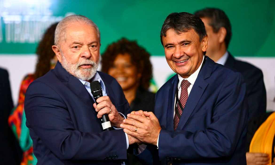 Cadastro Único de programas sociais será atualizado, diz ministro