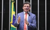 Câmara aprova projeto que regulamenta a reforma tributária