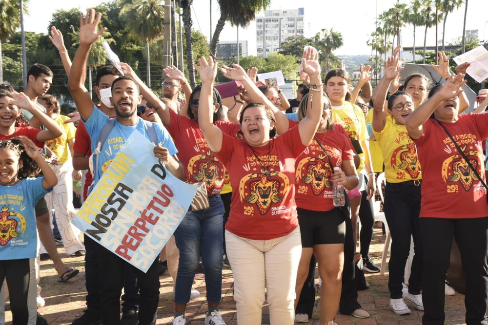 Caminhada da Fraternidade 2024 reúne milhares de pessoas em torno da fé