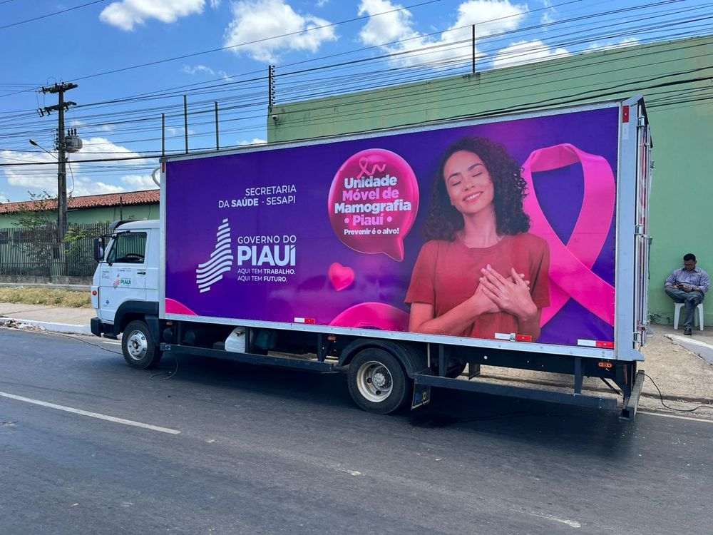 Caminhão da Mamografia inicia atendimentos em Teresina